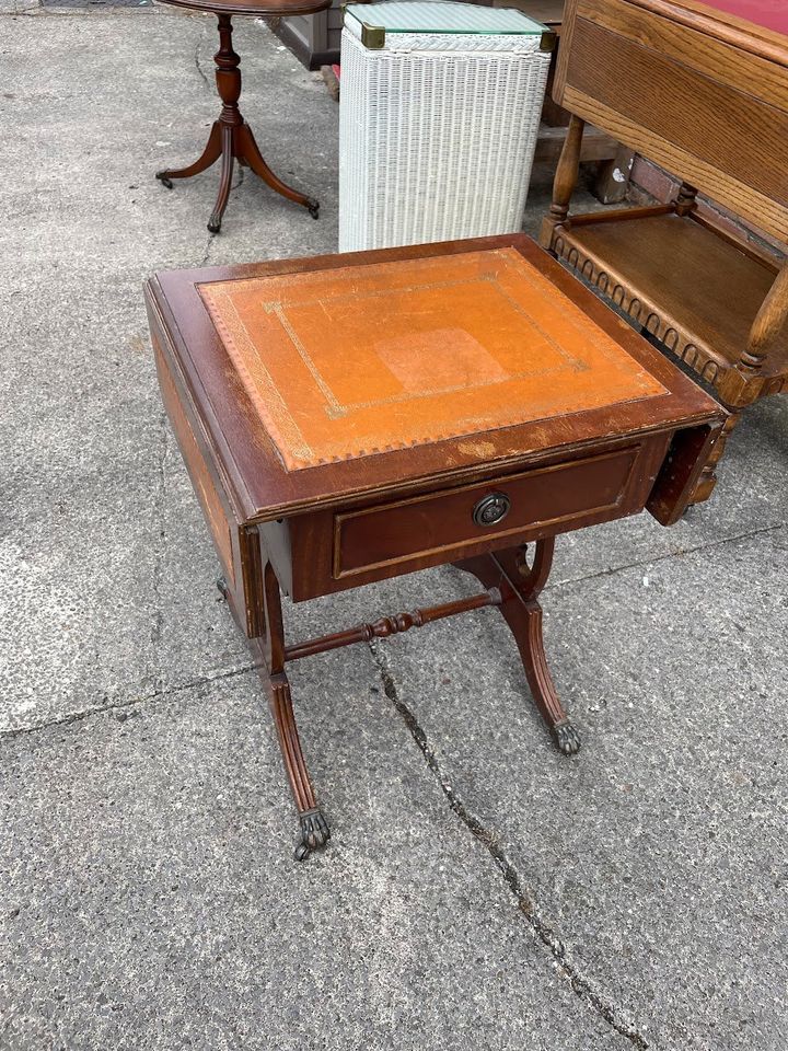 Vintage Mahogany Wood Extendable Coffee Table with 2 Drawers