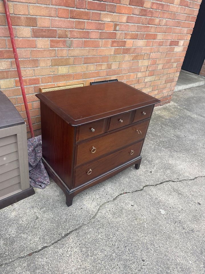 Vintage Stag Minstrel 5 Drawer Chest of Drawers